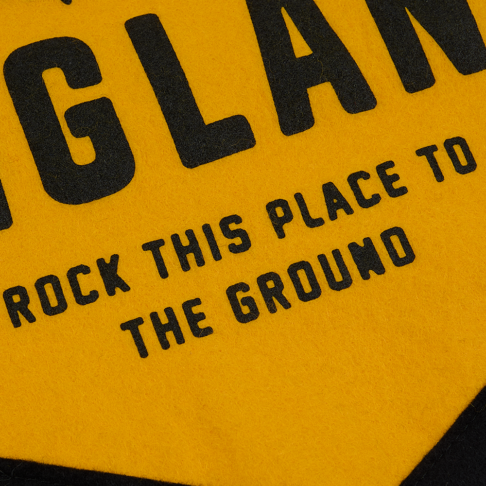 Def Leppard - Def Leppard X Oxford Pennant Rock This Place to The Ground Felt Camp Flag